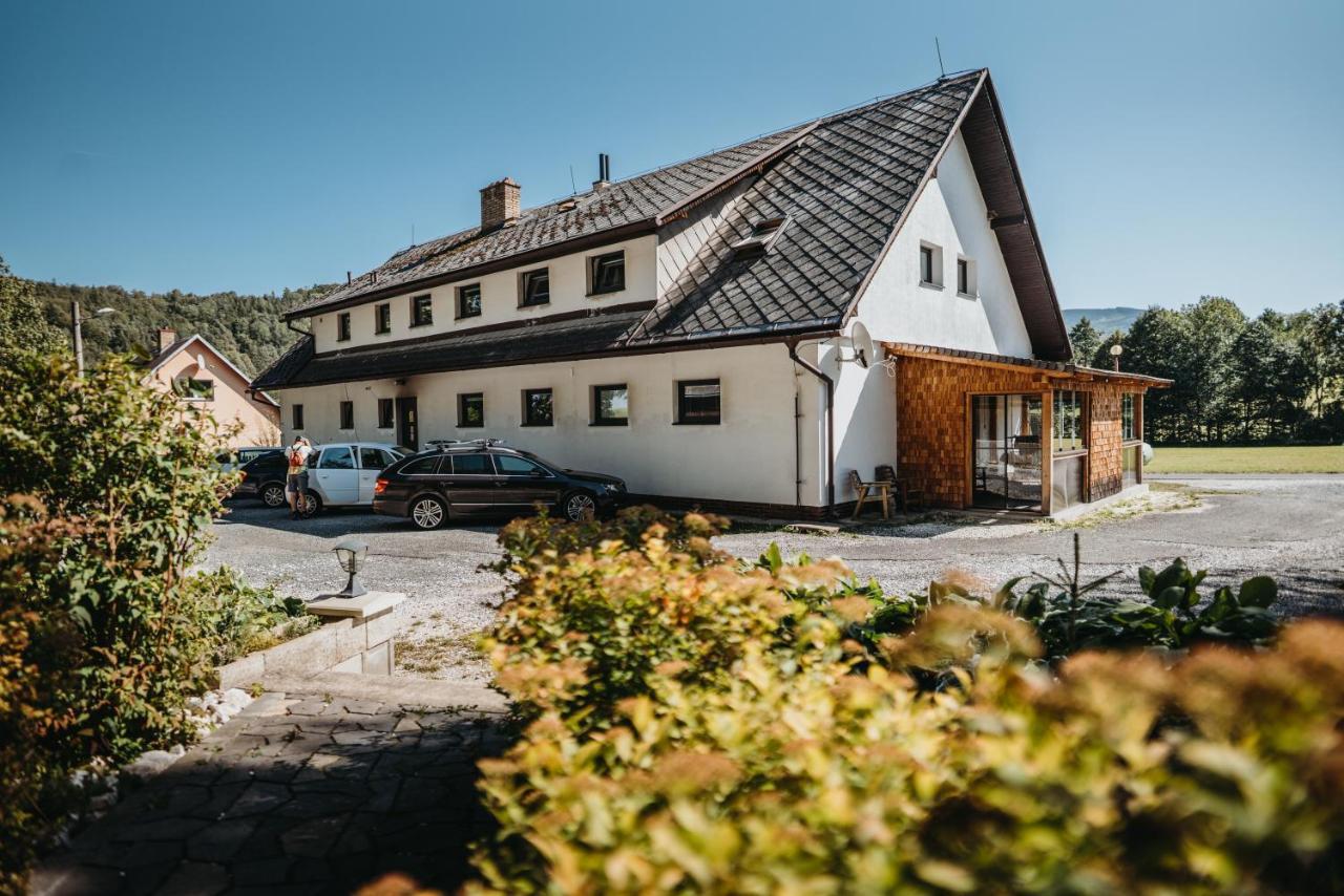 U Ztraceneho Potoka Lejlighed Vapenna Eksteriør billede